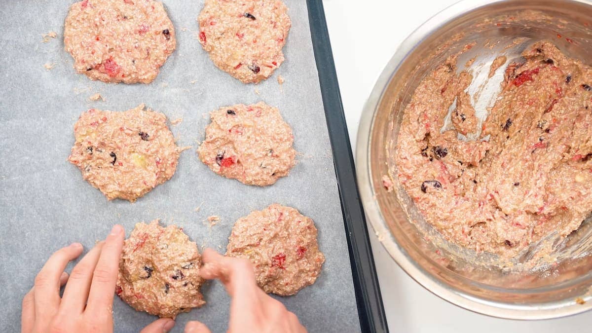 Top-down-view-in-house-recipe-guru-3